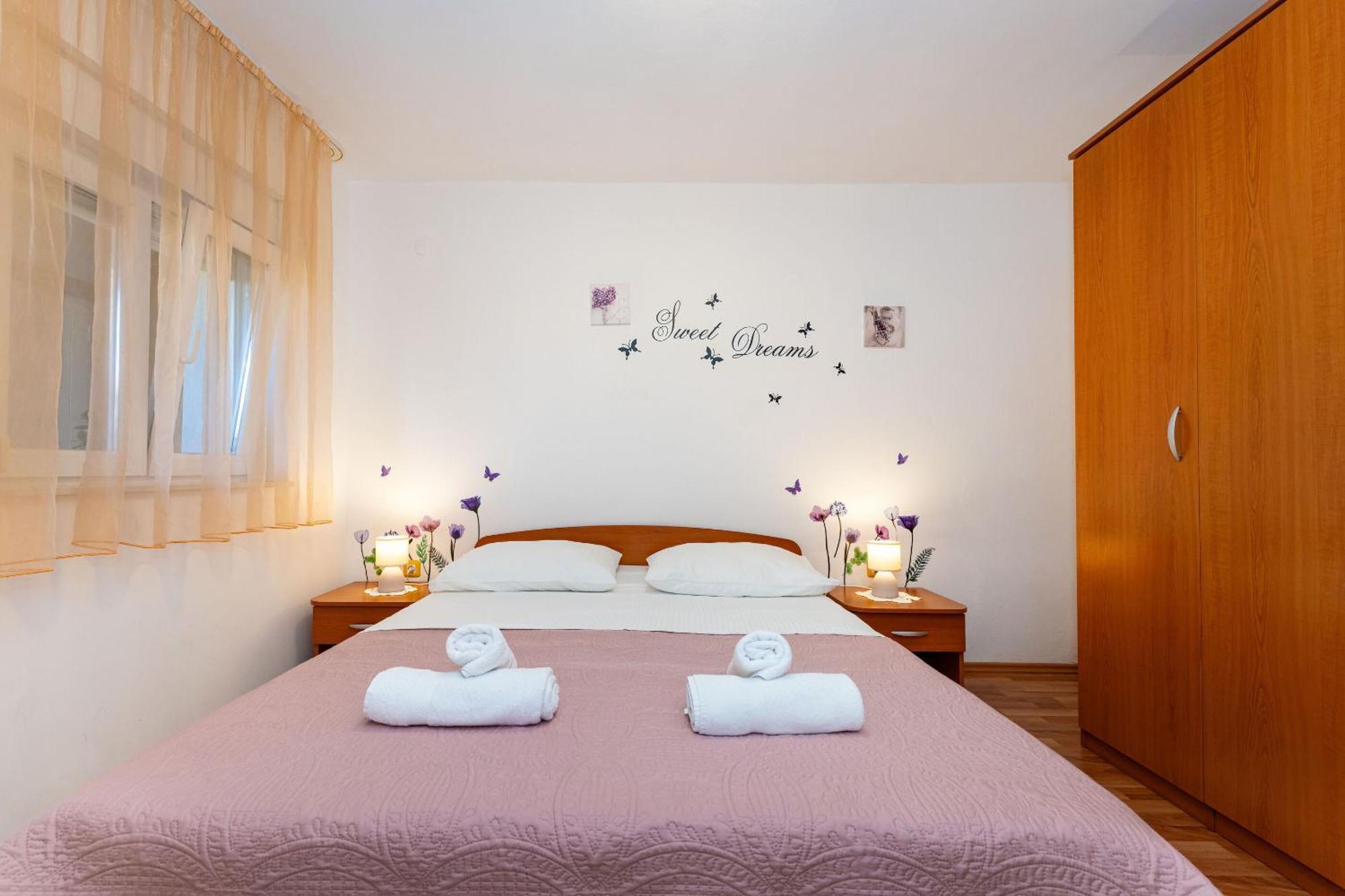 Apartments Nadica - Free Parking นิน ภายนอก รูปภาพ